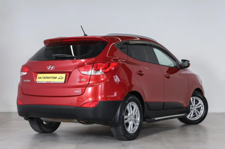 Hyundai ix35 6 из 6