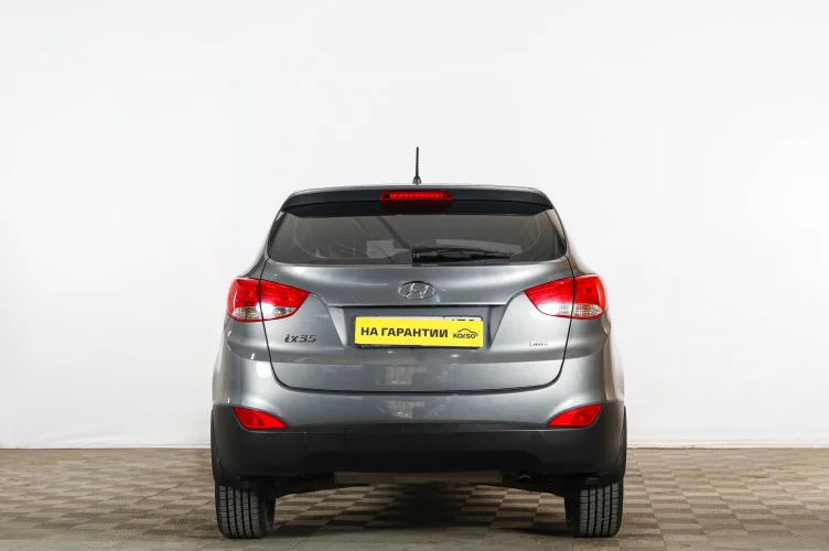 Hyundai ix35 5 из 6