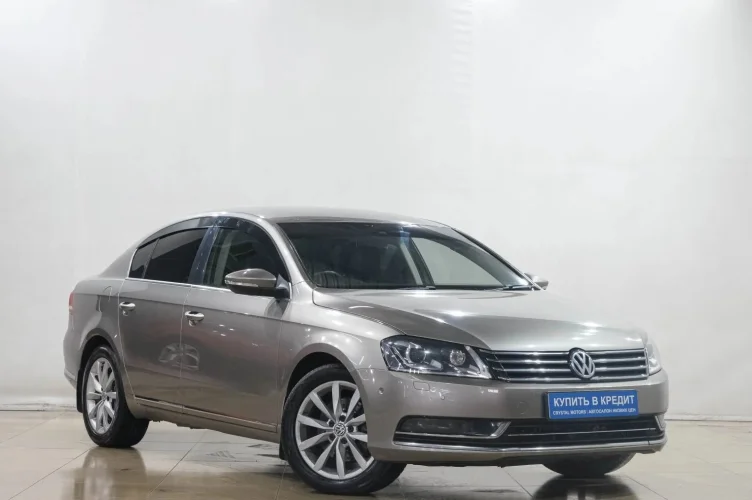 Volkswagen Passat 1 из 6