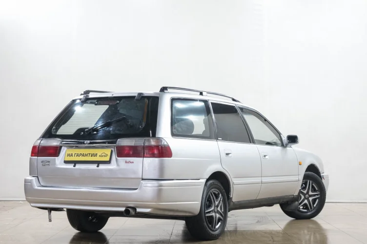 Nissan Avenir 6 из 6