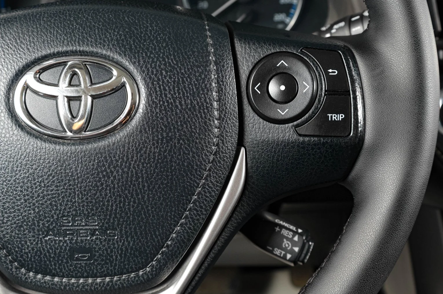 Toyota RAV4 15 из 21