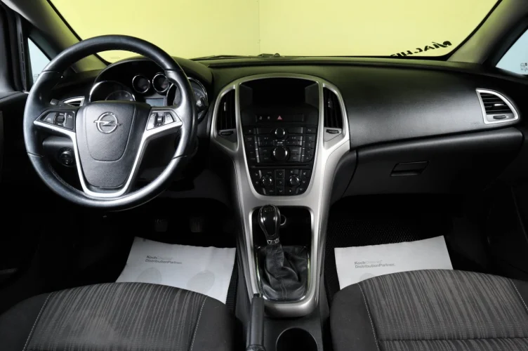 Opel Astra 11 из 18