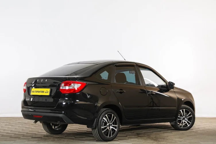 ВАЗ (LADA) Granta 6 из 6