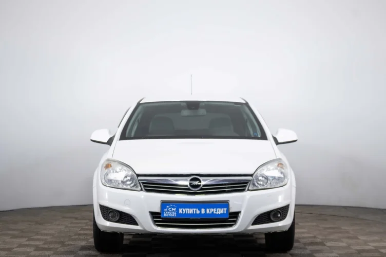 Opel Astra 2 из 6
