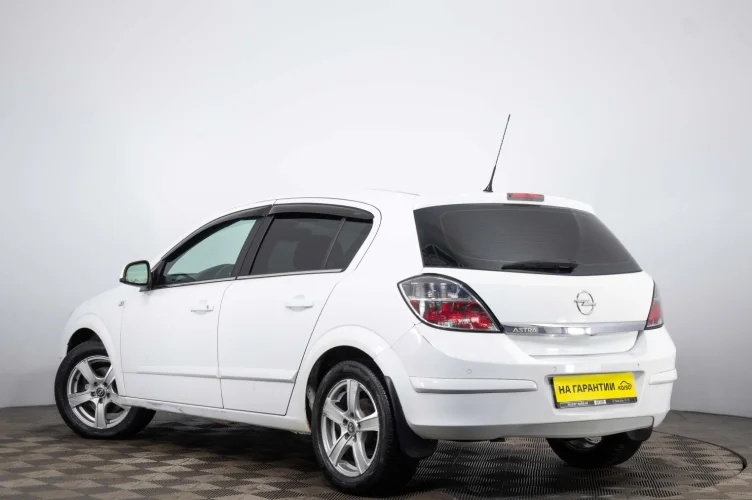 Opel Astra 4 из 6