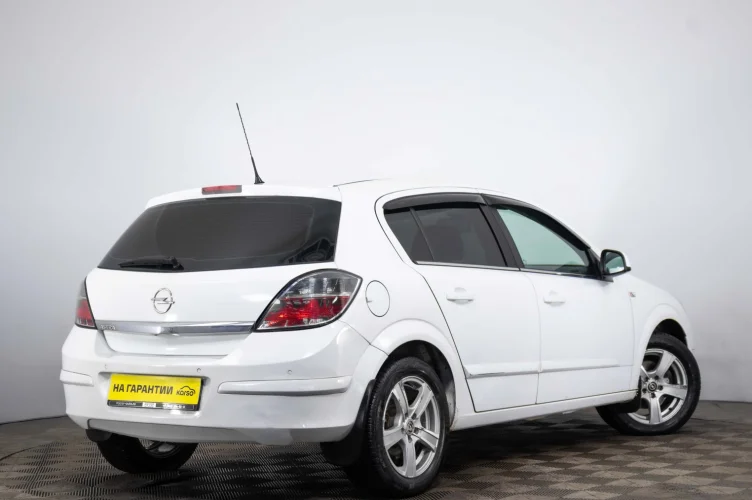Opel Astra 6 из 6