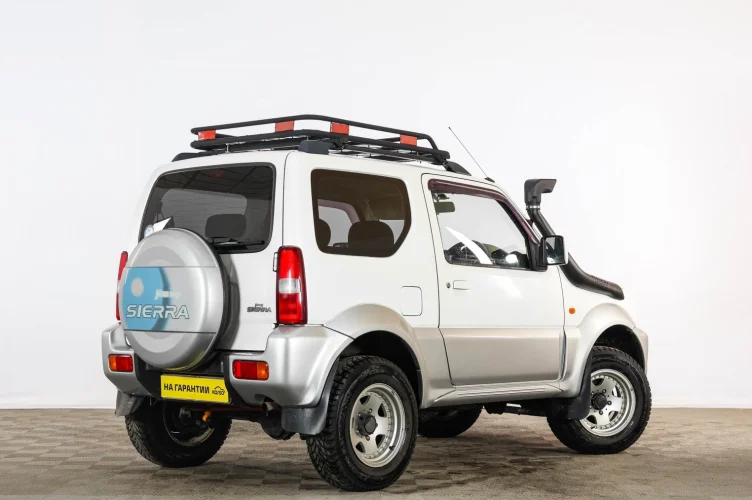 Suzuki Jimny 6 из 6