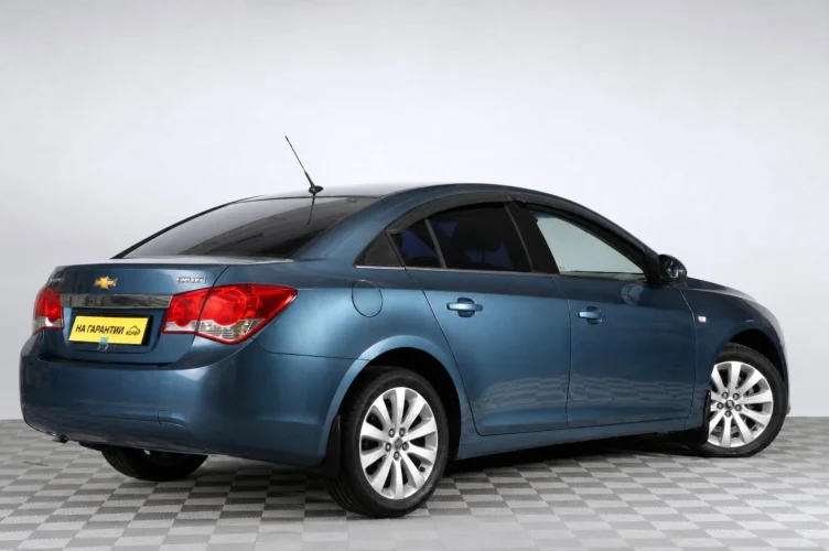 Chevrolet Cruze 6 из 6