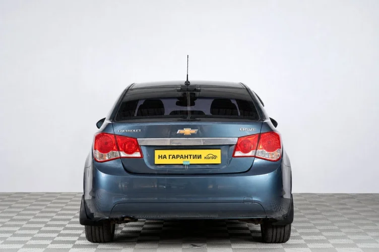 Chevrolet Cruze 5 из 6