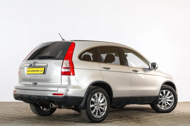 Honda CR-V 6 из 6