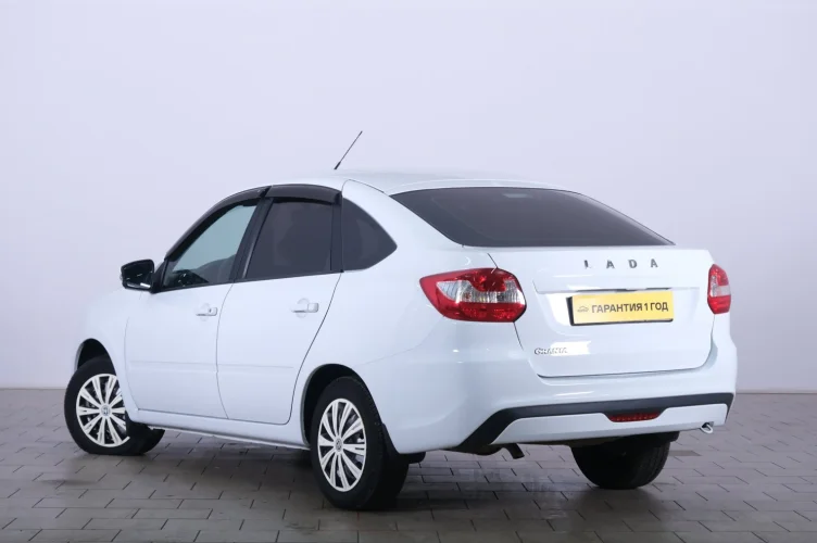 ВАЗ (LADA) Granta 4 из 6