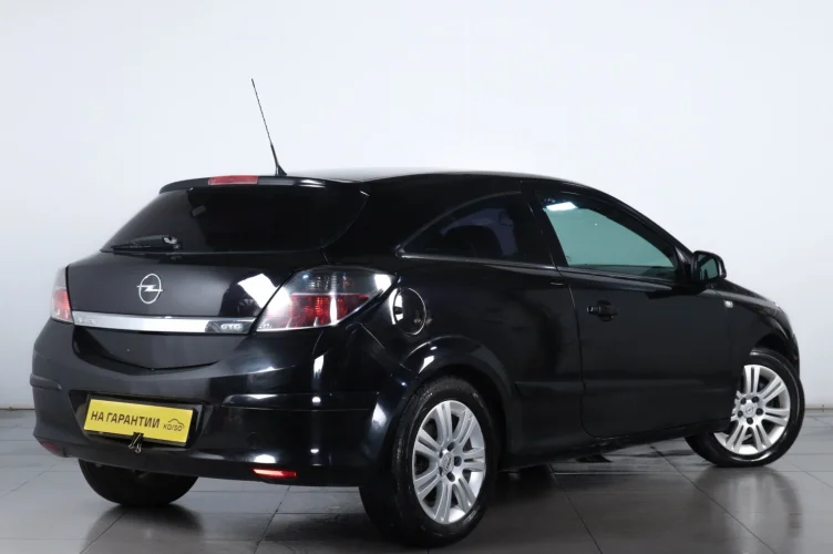 Opel Astra GTC 6 из 6