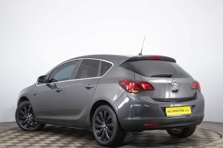 Opel Astra 4 из 6