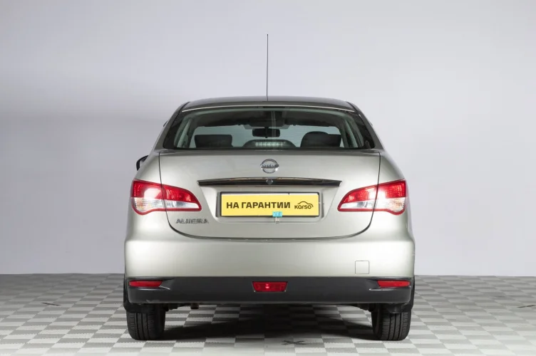 Nissan Almera 5 из 6