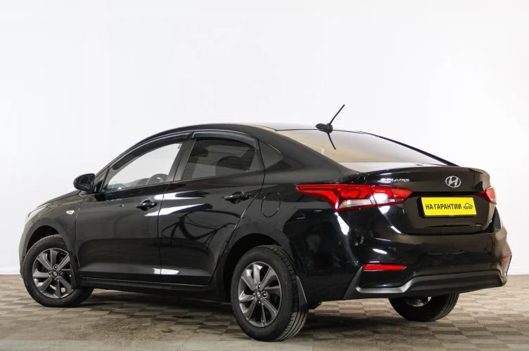 Hyundai Solaris 4 из 6