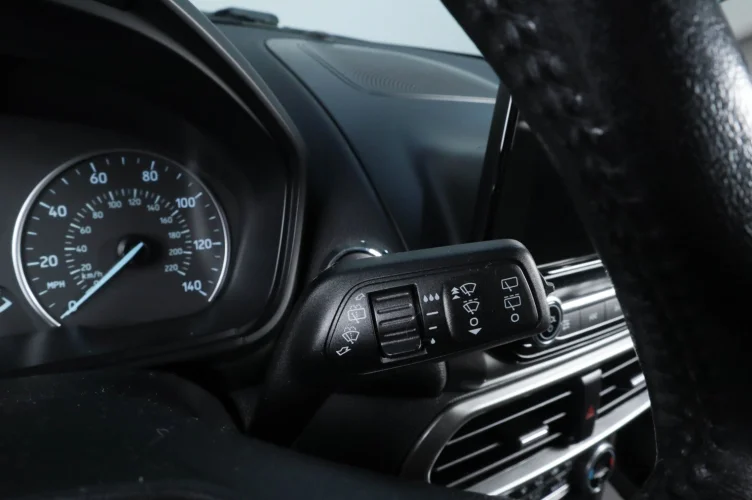 Ford EcoSport 12 из 17