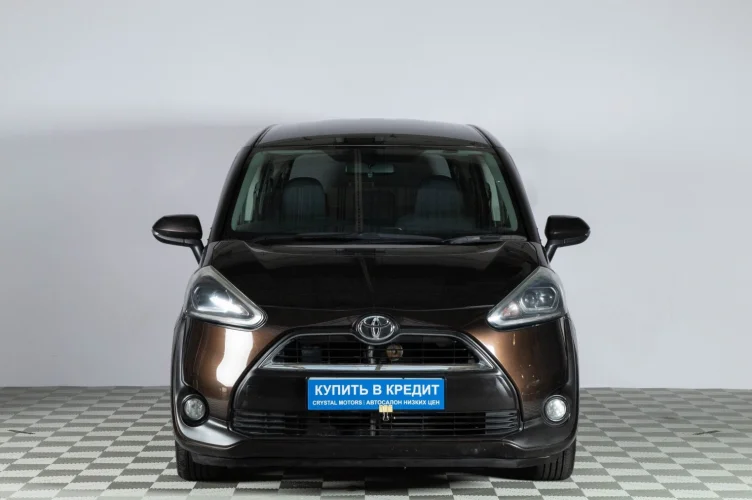 Toyota Sienta 2 из 6