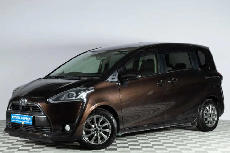 Toyota Sienta 3 из 6