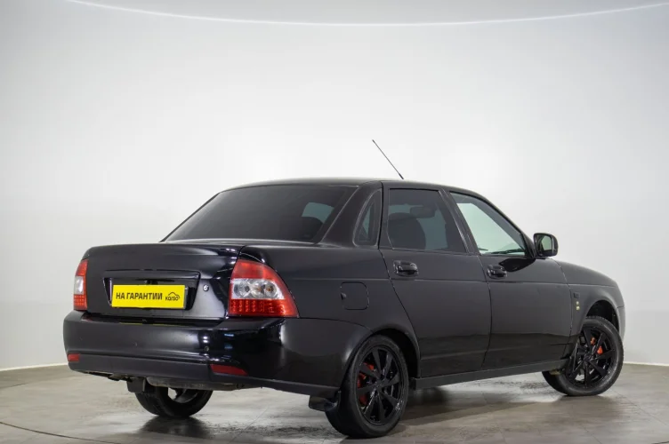 ВАЗ (LADA) Priora 4 из 6