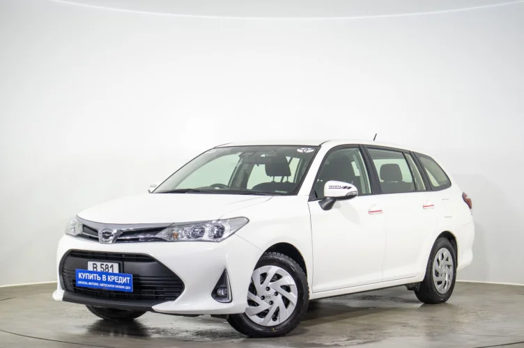 Toyota Corolla Fielder 3 из 6