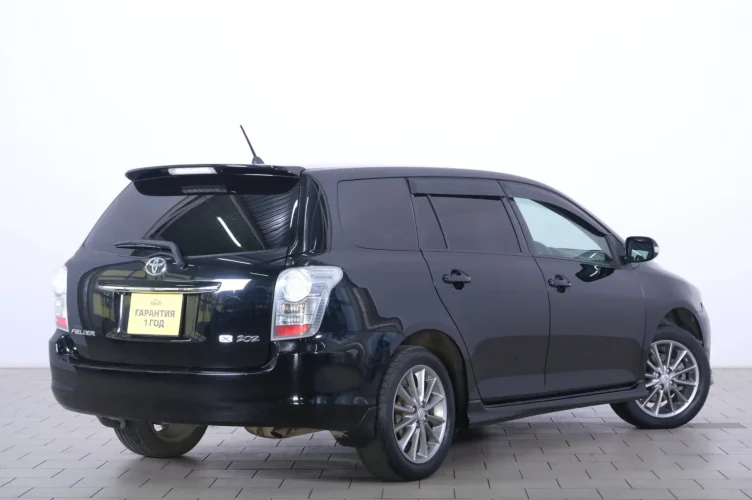 Toyota Corolla Fielder 6 из 6