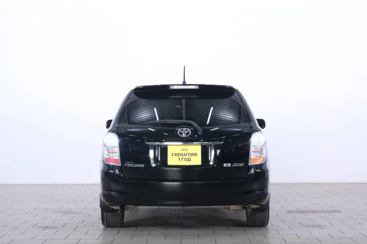 Toyota Corolla Fielder 5 из 6