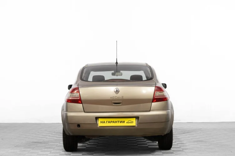 Renault Megane 5 из 6