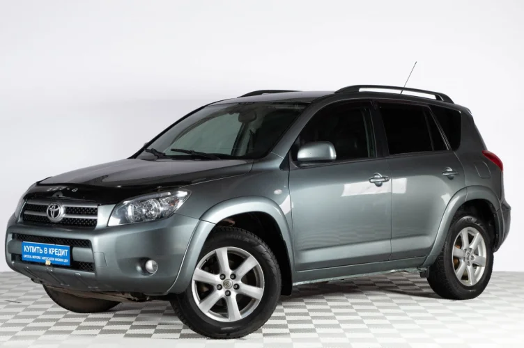 Toyota RAV4 3 из 6