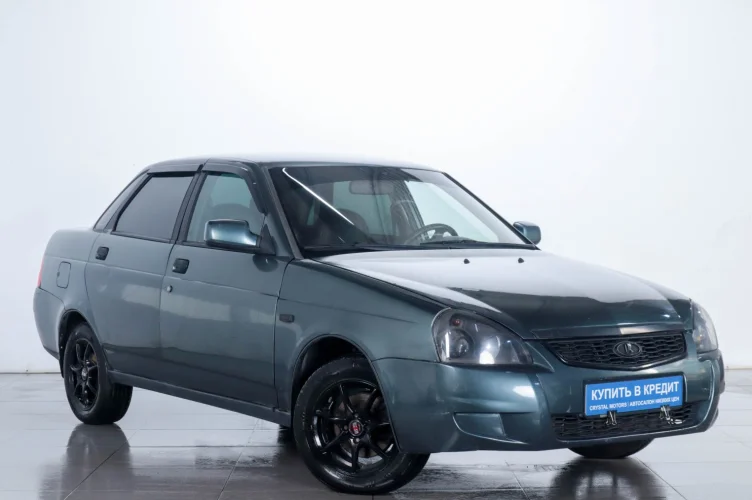 ВАЗ (LADA) Priora 1 из 12