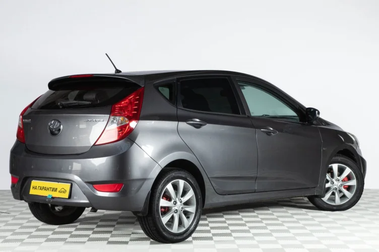 Hyundai Solaris 6 из 6