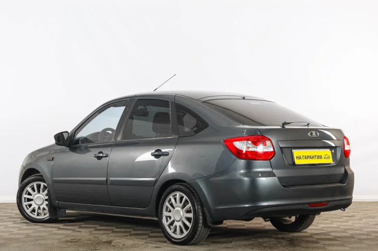 ВАЗ (LADA) Granta 4 из 6