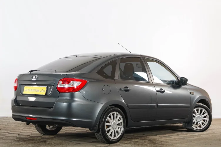 ВАЗ (LADA) Granta 6 из 6