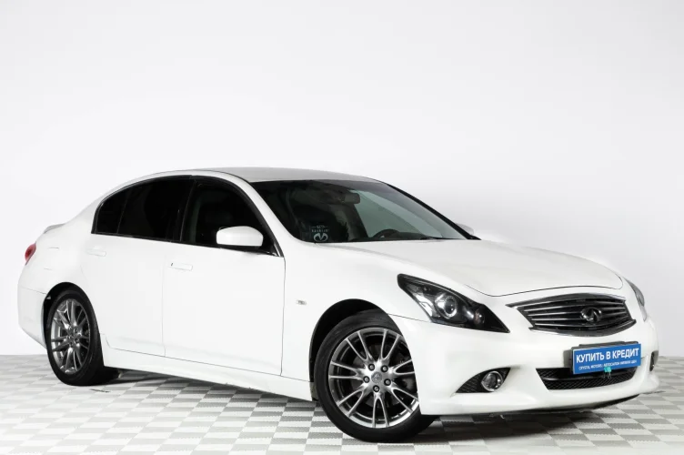 Infiniti G25 1 из 6