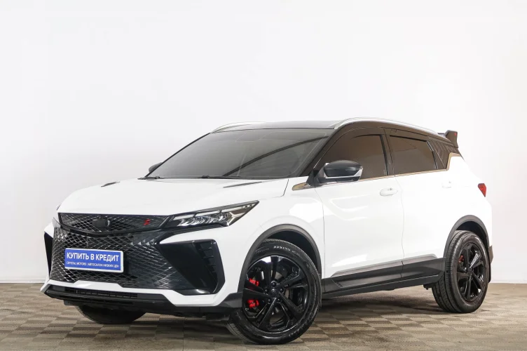 Geely Coolray 3 из 6