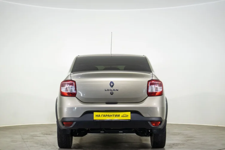Renault Logan Stepway 5 из 6