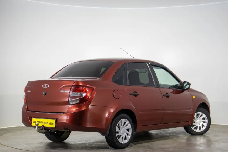 ВАЗ (LADA) Granta 4 из 6
