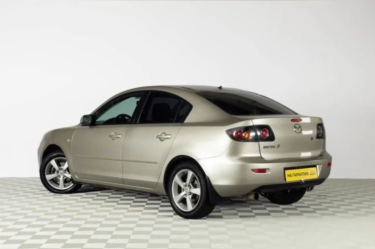 Mazda 3 4 из 6