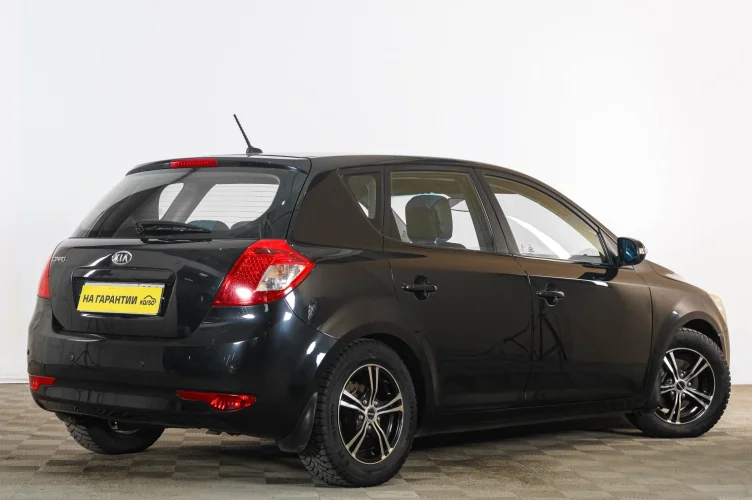 KIA cee'd 6 из 6