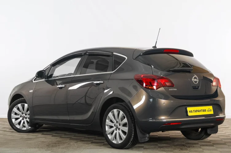 Opel Astra 4 из 6