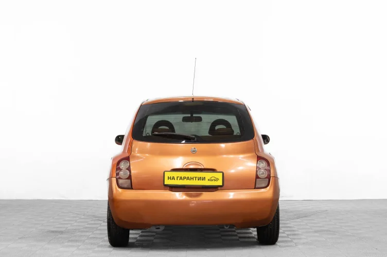 Nissan March 5 из 6