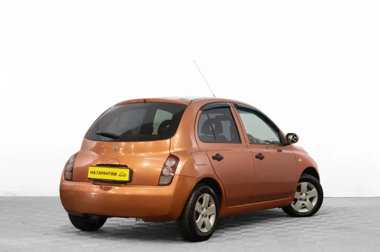 Nissan March 4 из 6