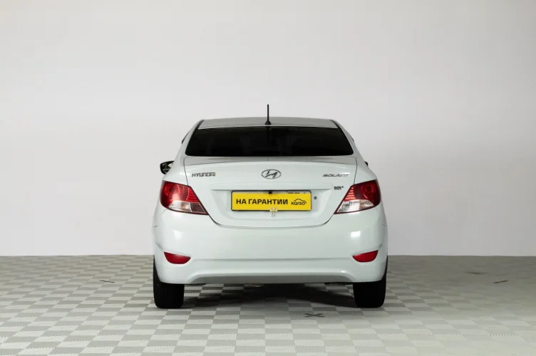 Hyundai Solaris 4 из 6
