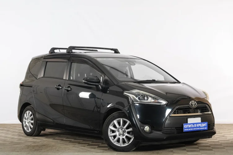 Toyota Sienta 1 из 6
