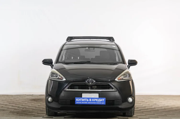 Toyota Sienta 2 из 6