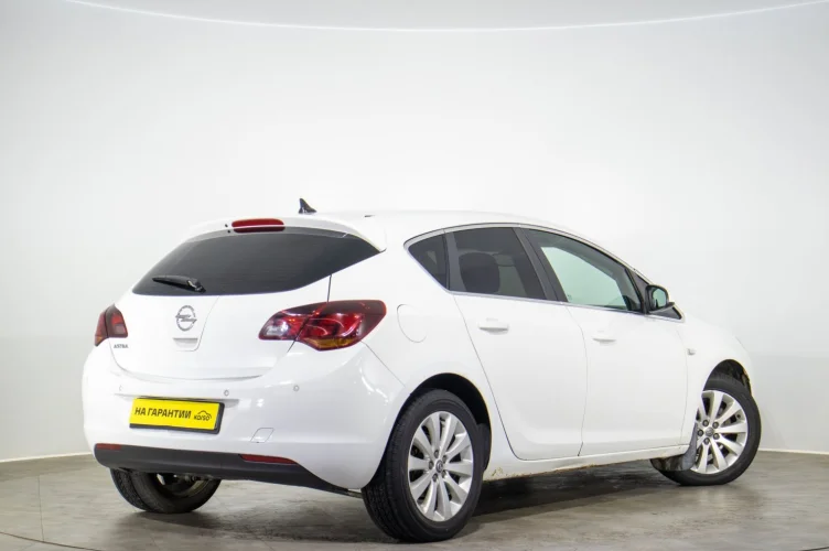 Opel Astra 4 из 6