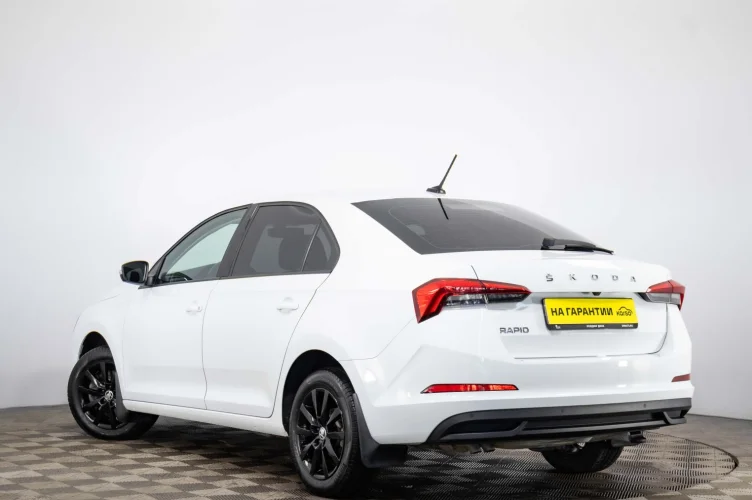 Skoda Rapid 4 из 6