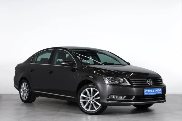 Volkswagen Passat 1 из 6
