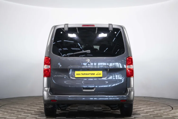 Peugeot Traveller 5 из 6