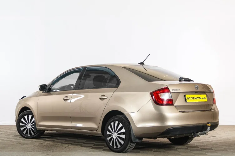 Skoda Rapid 4 из 6