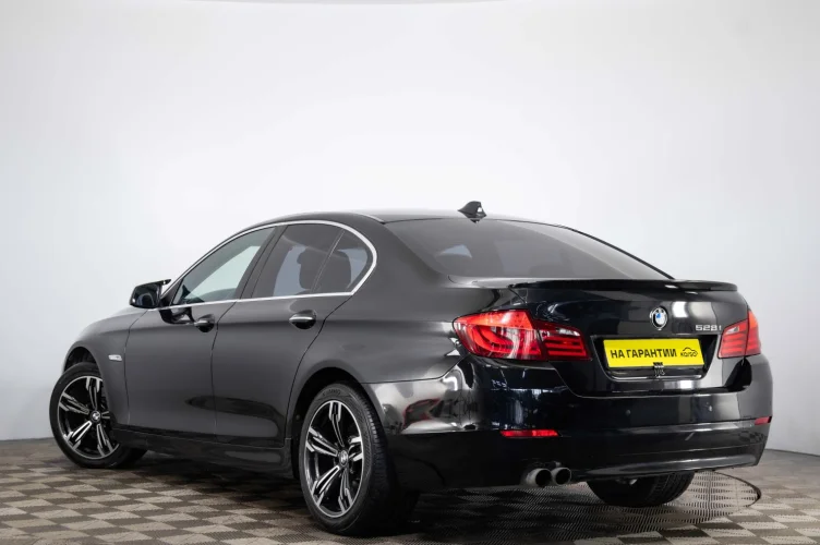 BMW 5 серия 4 из 6